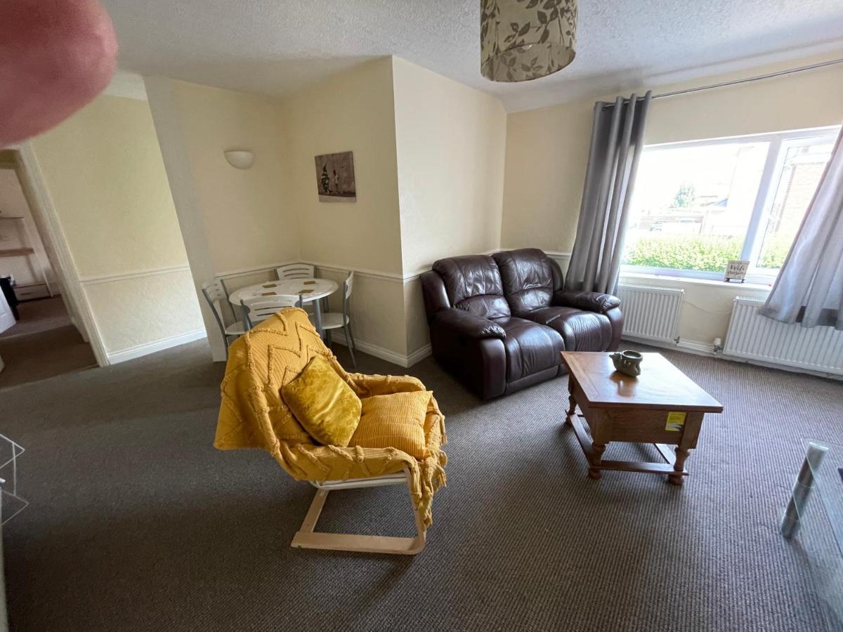 Flat 4 Cleethorpes Apts Экстерьер фото