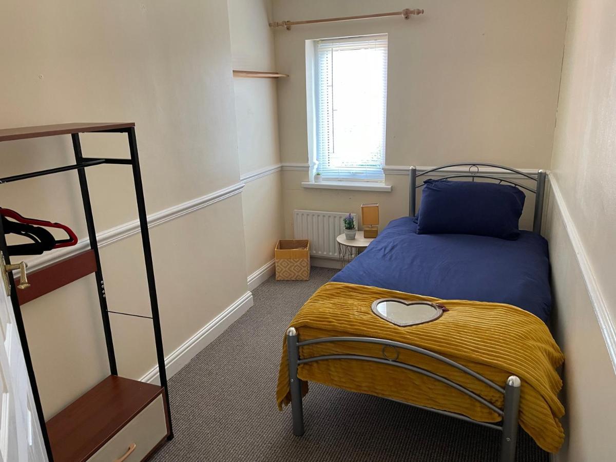 Flat 4 Cleethorpes Apts Экстерьер фото